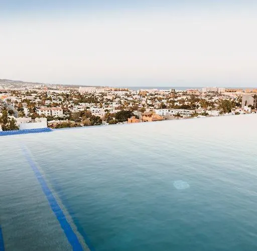 Silverwhite * Cabo San Lucas